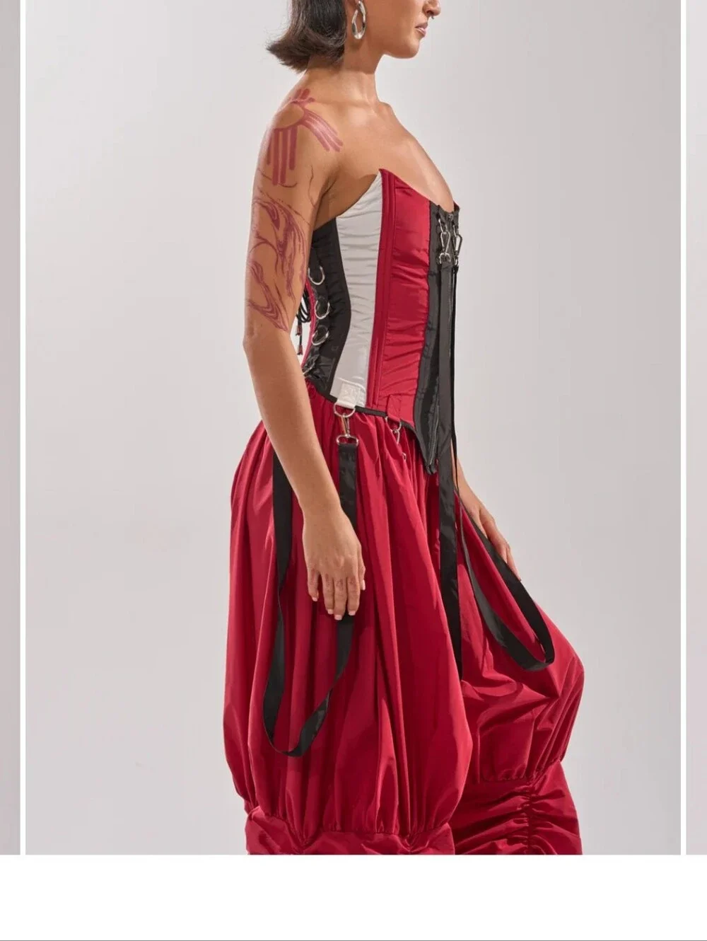 Brand New Red and Black Corset Top with Removeable Harness Straps - Picture 2 of 7